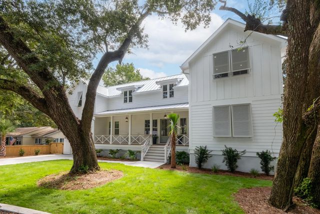 Photo of 727 Mccants Drive, Mount Pleasant SC