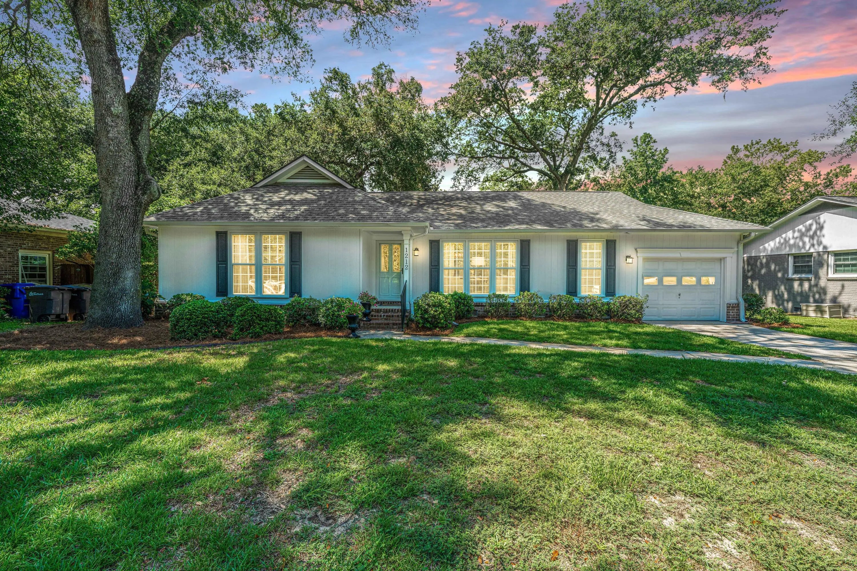 Photo of Listing #25025079