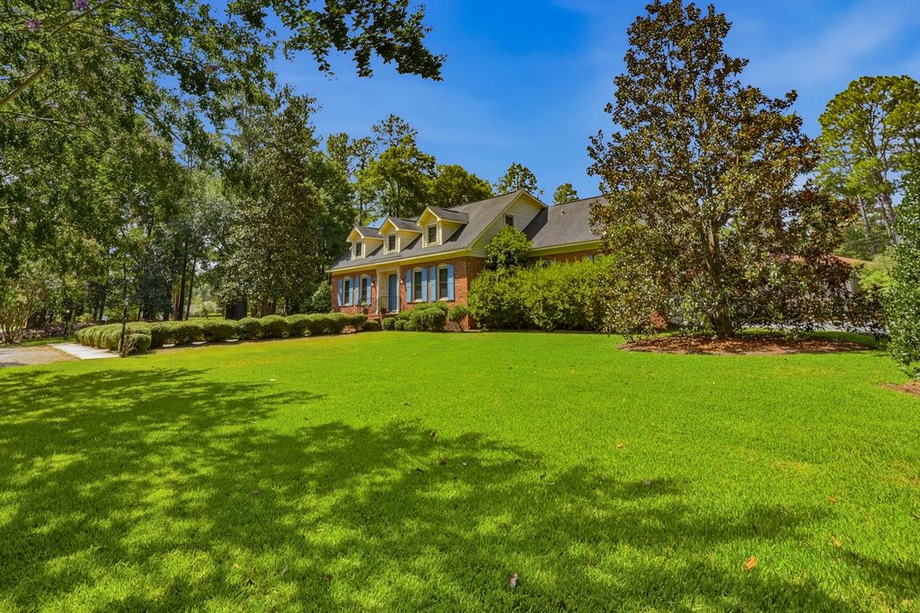 255 Longleaf Drive, Walterboro
