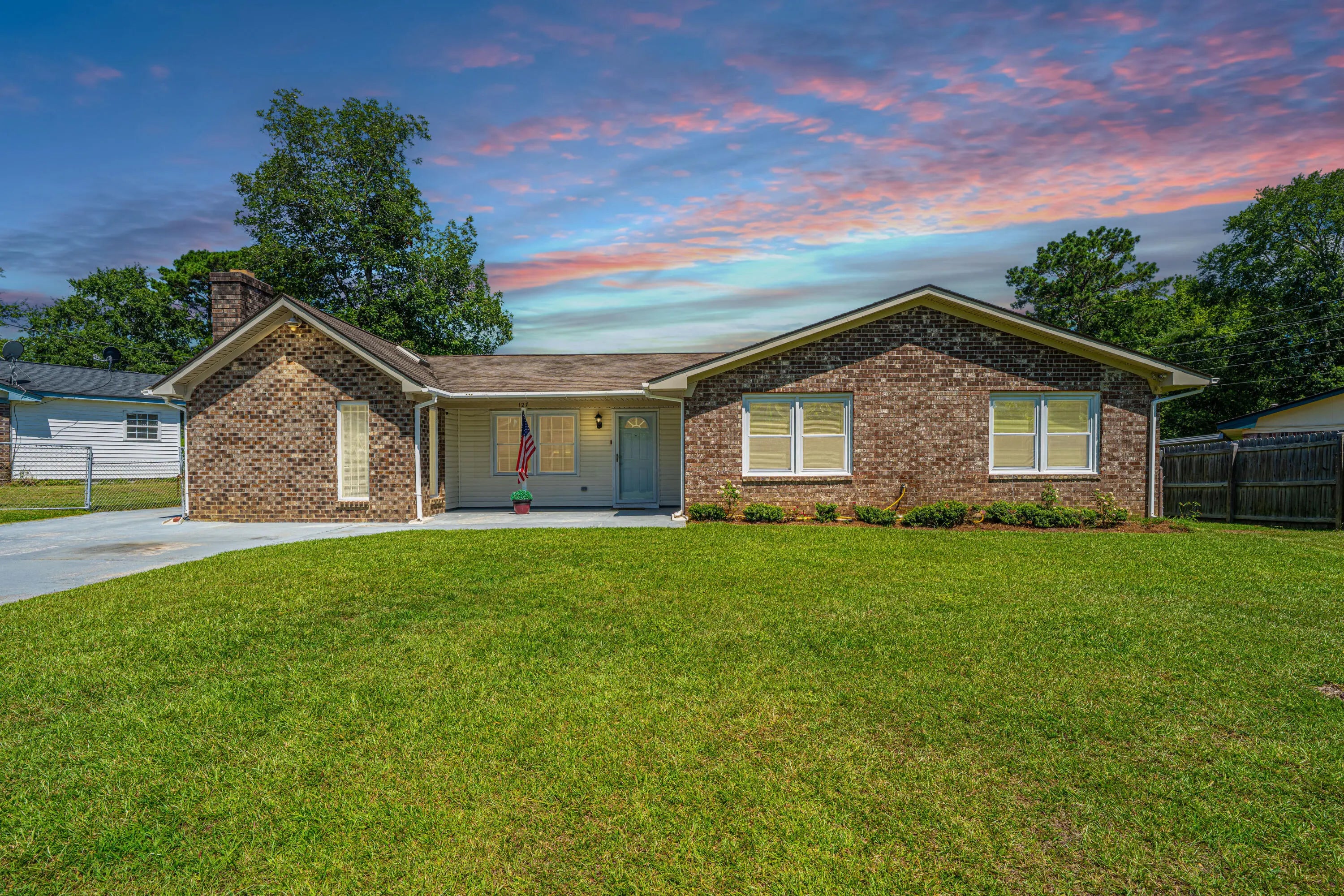 Photo of Listing #25018138