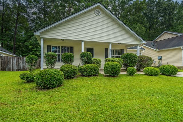 Photo of 252 Trickle Drive, Summerville SC