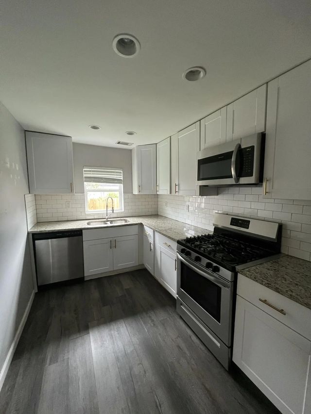 Photo of 1125 Armstrong Avenue, Charleston SC