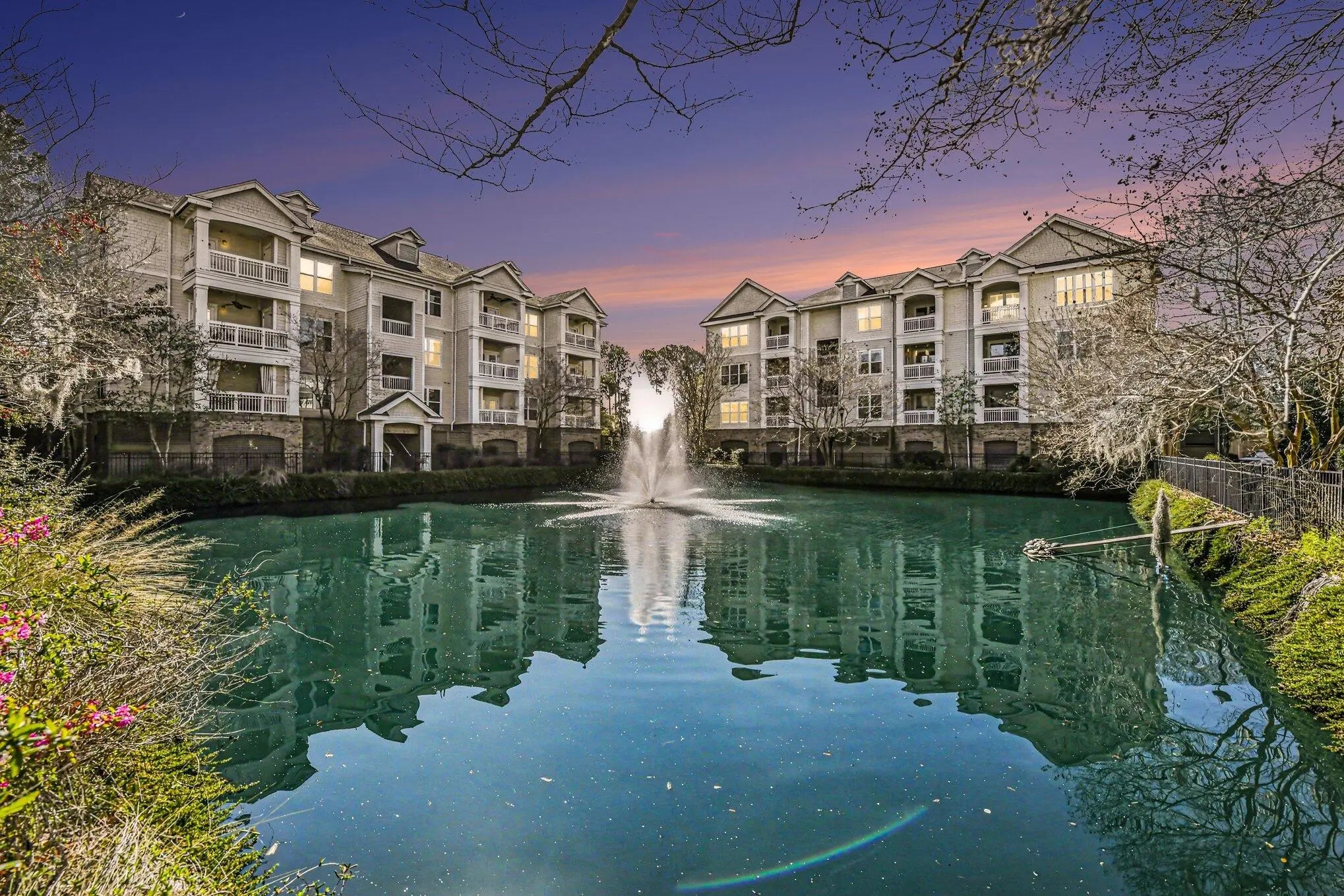 Photo of Listing #26006095