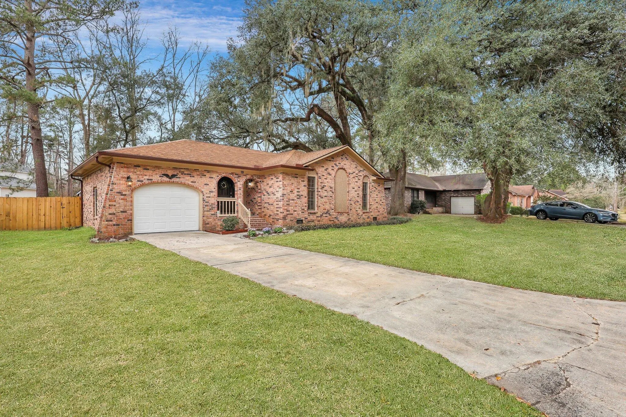 Photo of Listing #25004588