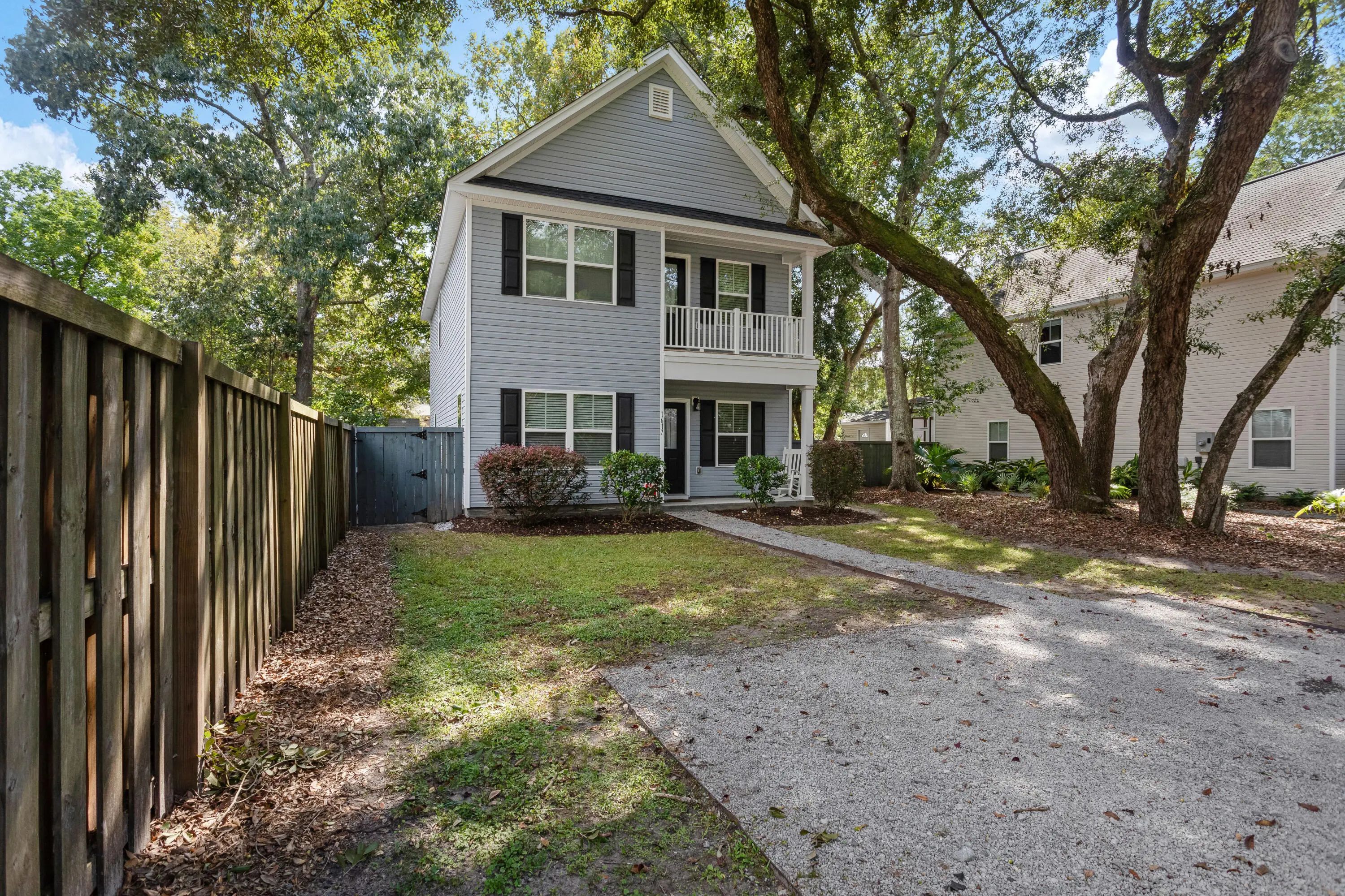 Photo of Listing #26024689