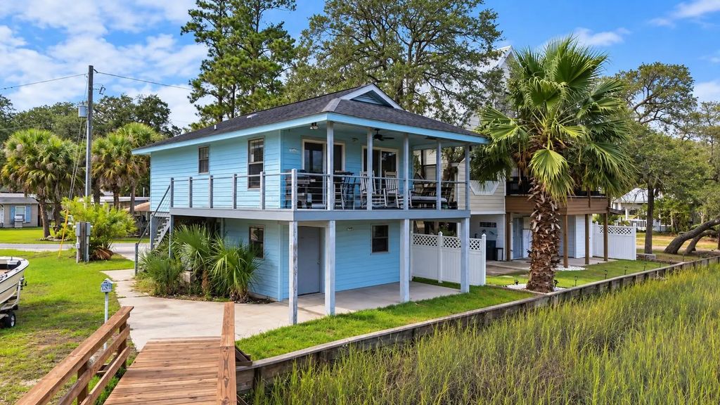 110 Tomahawk Trail, Saint Helena Island