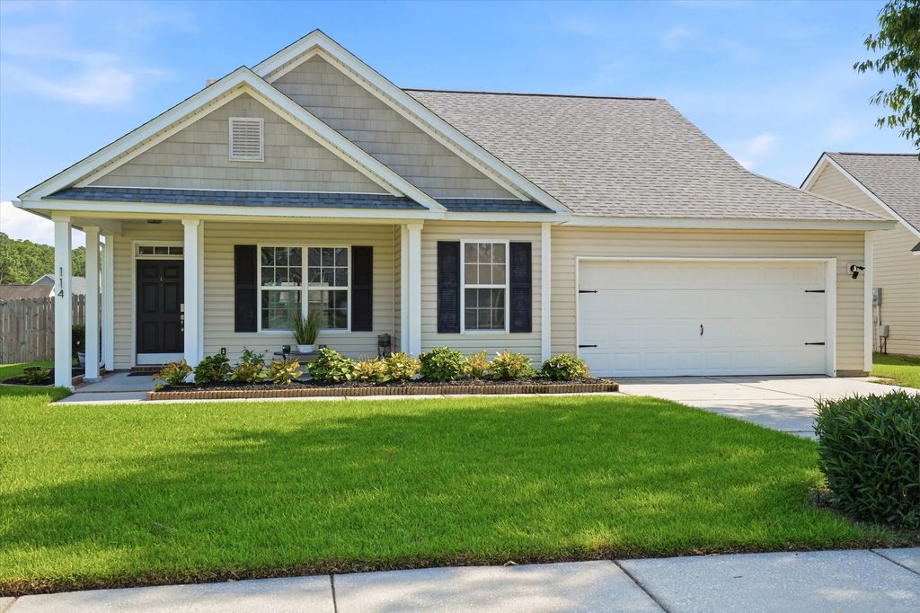 114 Cannonsmill Lane, Summerville