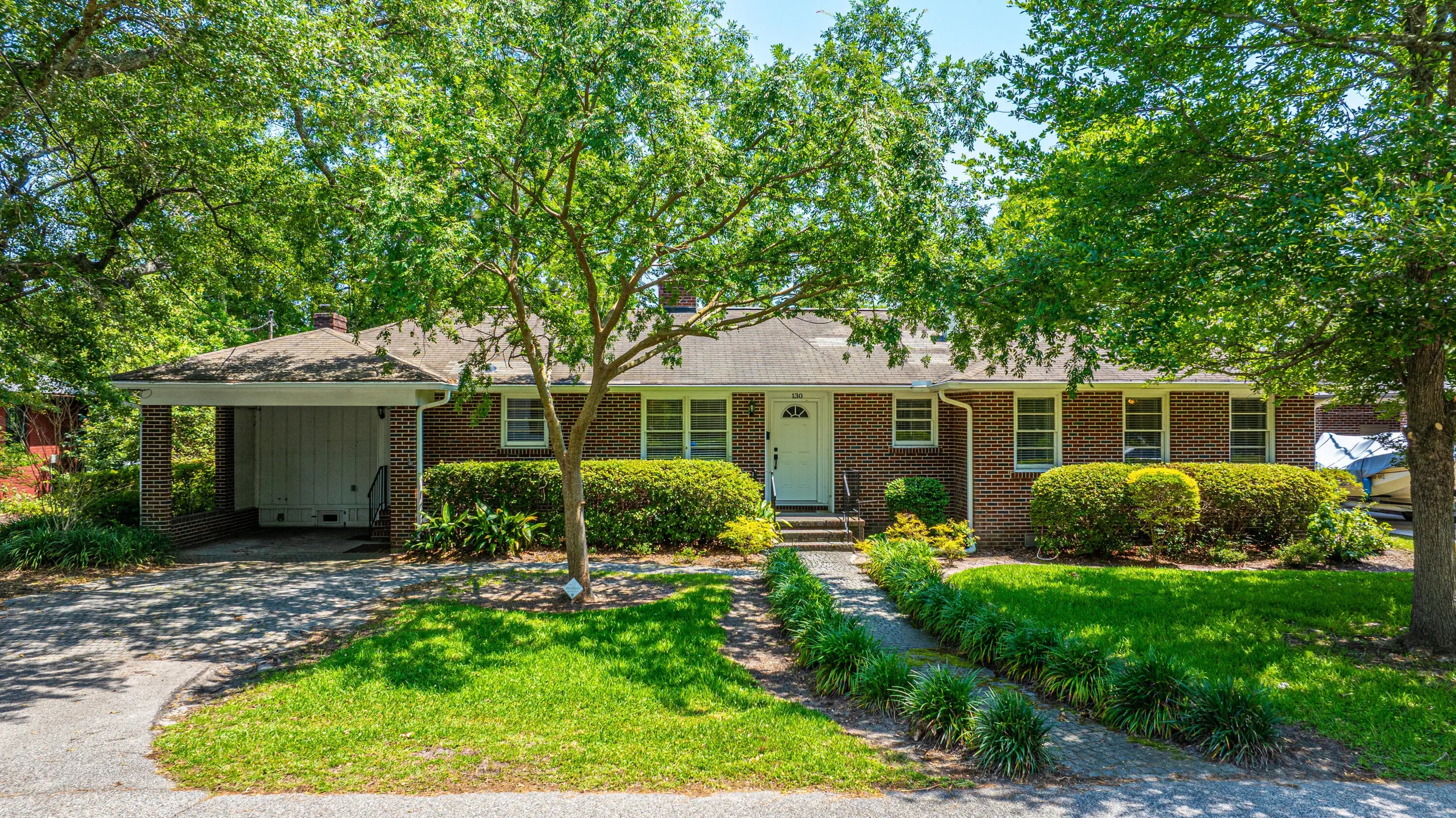 Photo of Listing #25016554