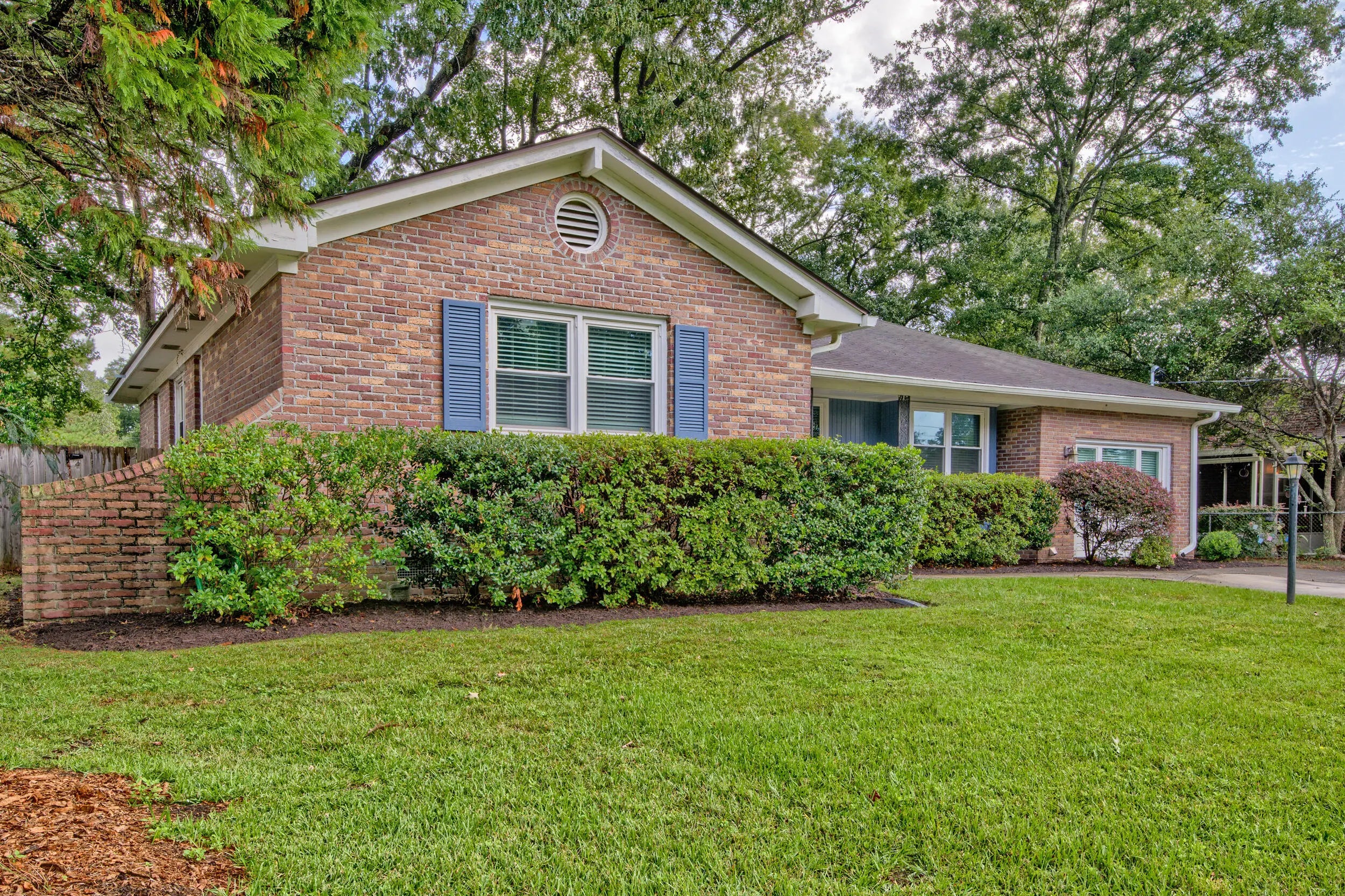 Photo of Listing #25027563