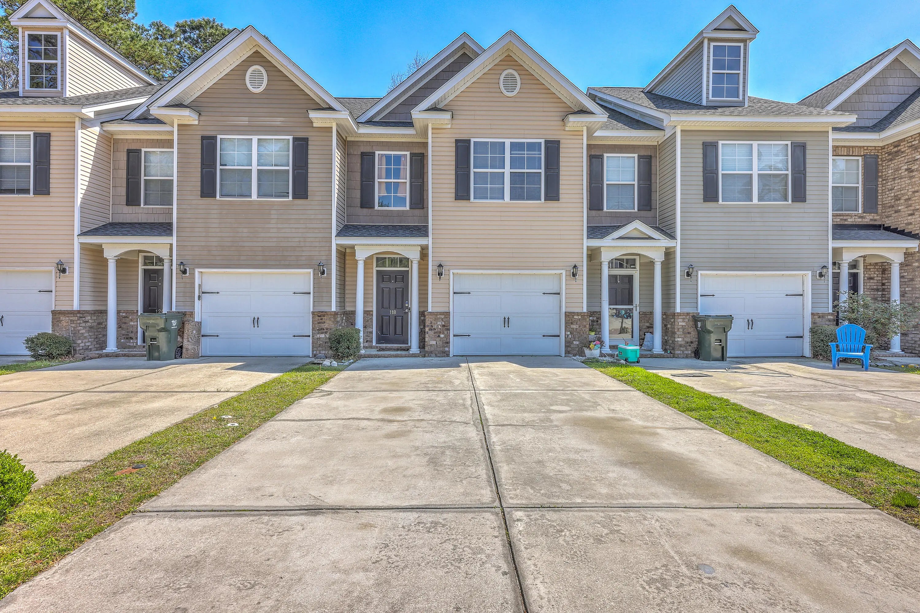 Photo of Listing #25007489