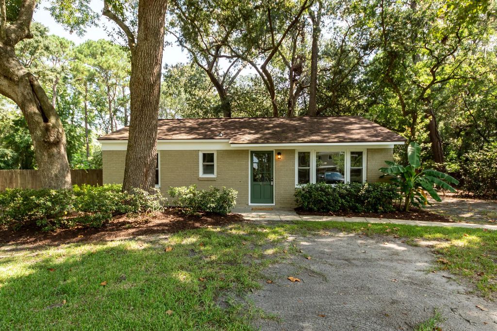 1126 Pauline Avenue, Charleston