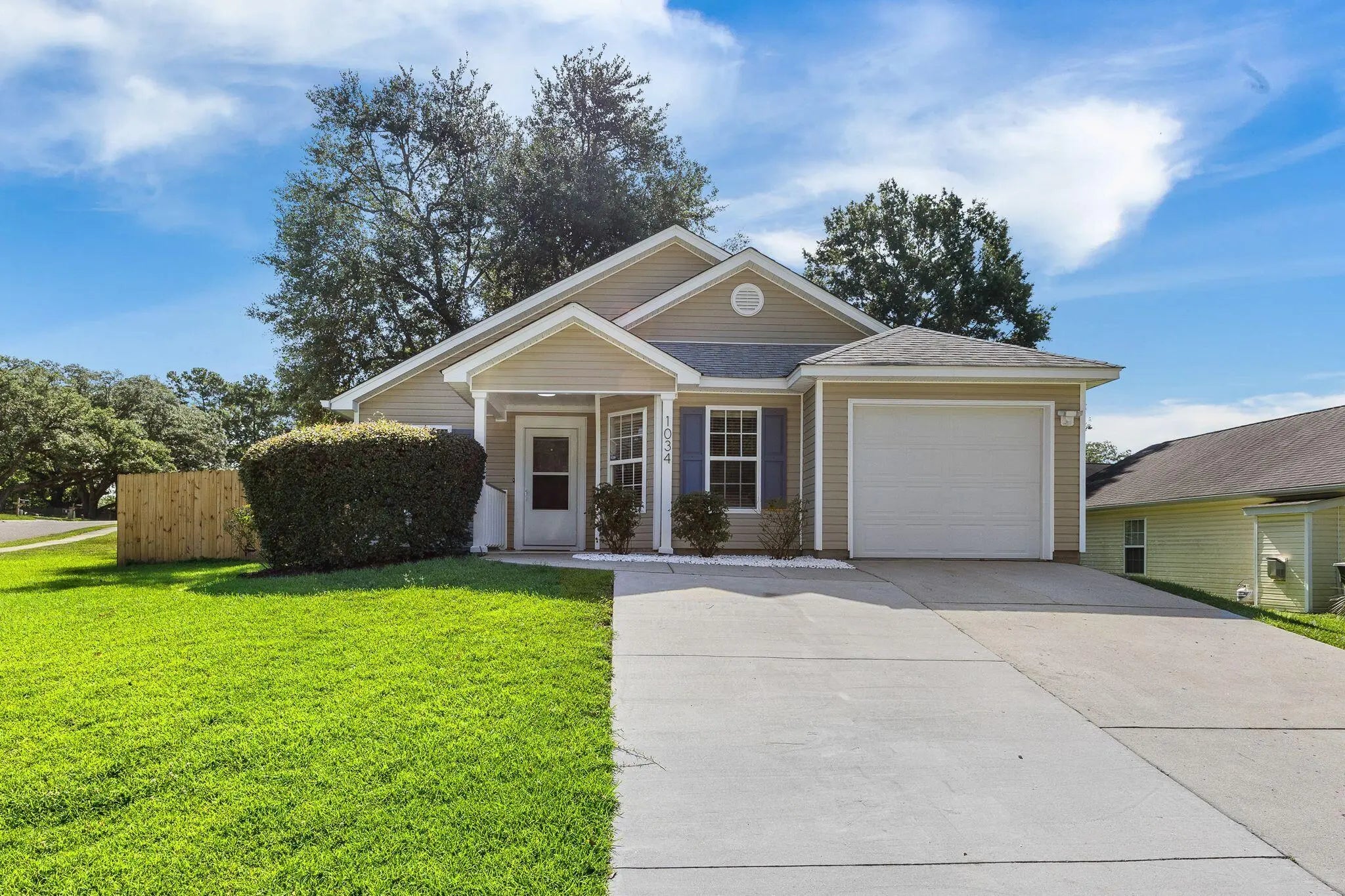 Photo of Listing #25018295