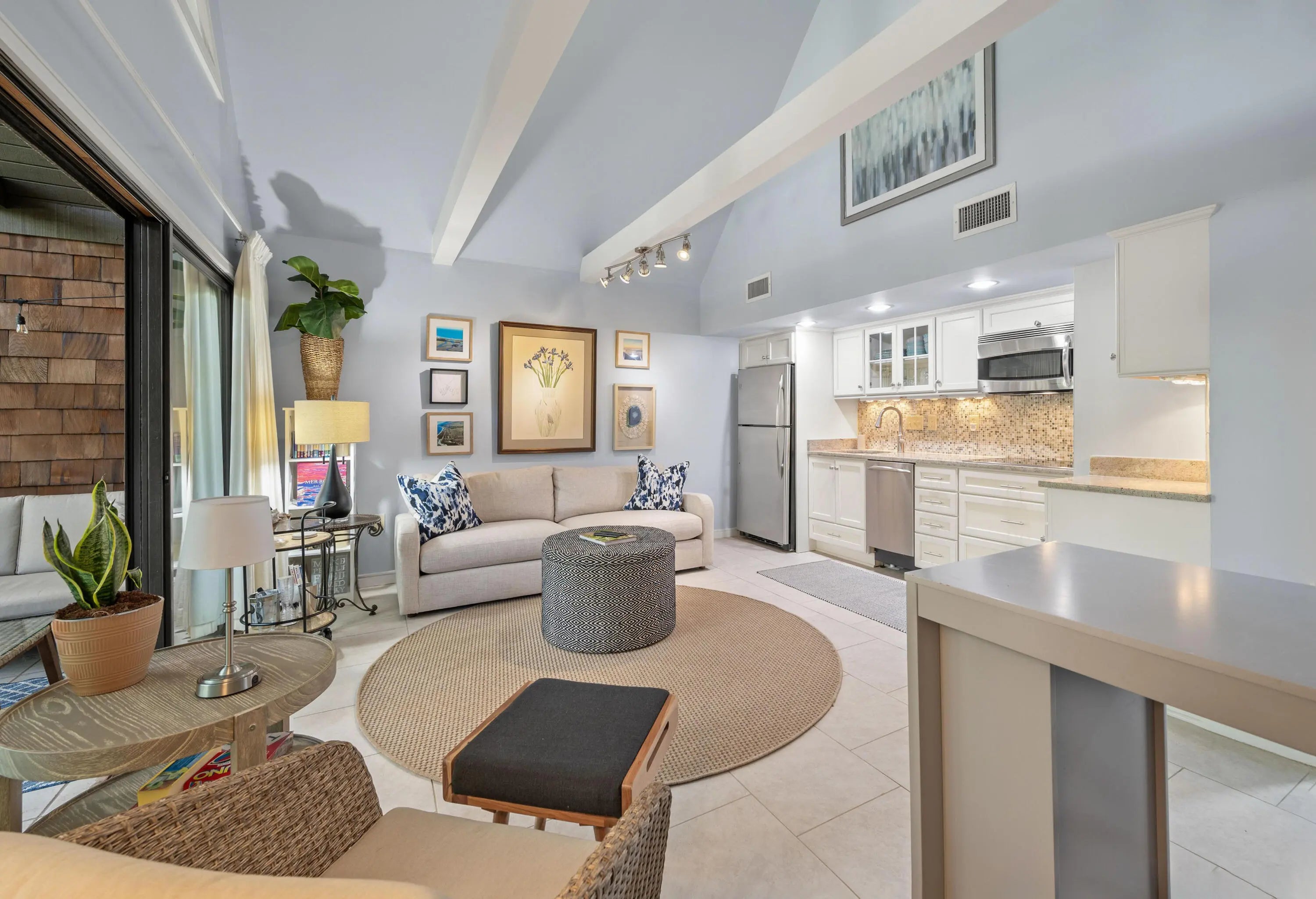 Photo of Listing #24031170