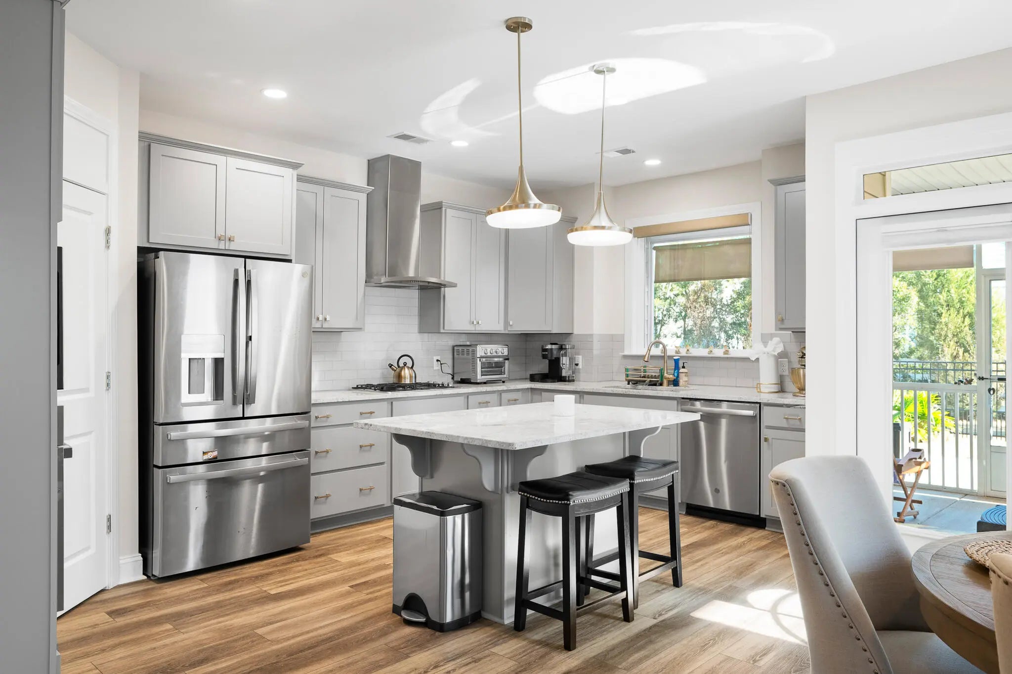 Photo of Listing #24030346