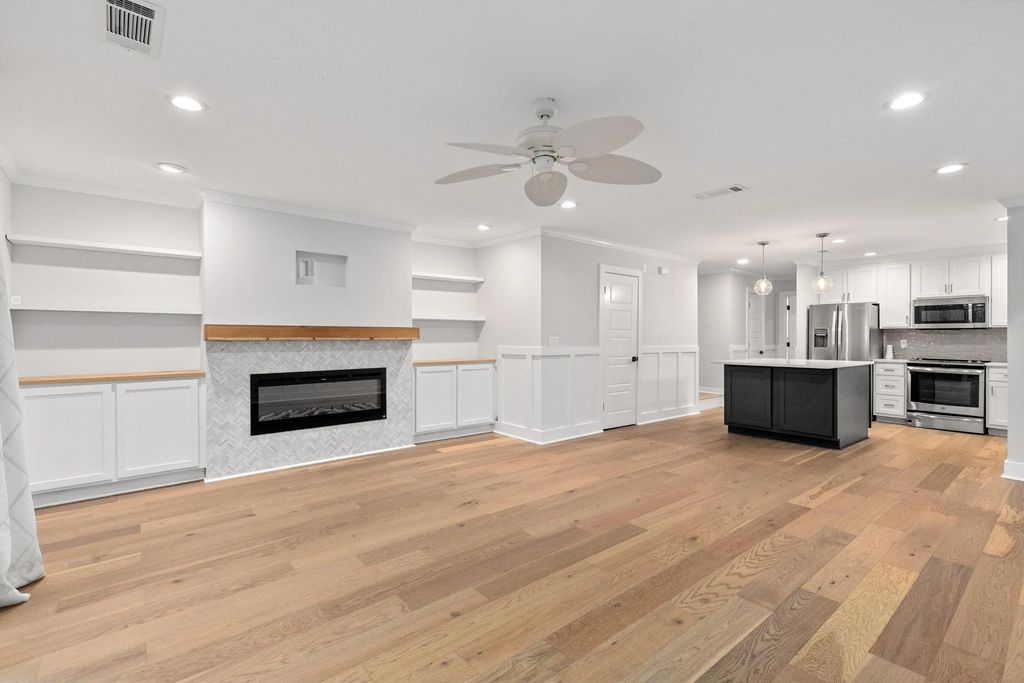 317 Mallard Court, Mount Pleasant