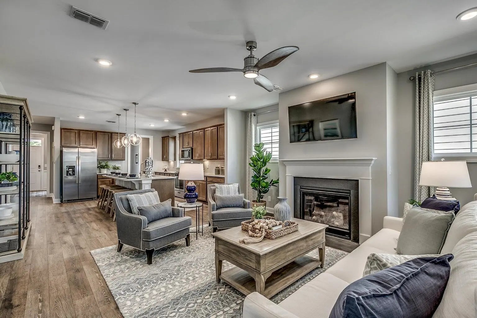 Photo of Listing #25017733