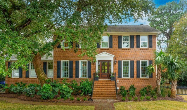 Photo of 1471 Burningtree Road, Charleston SC