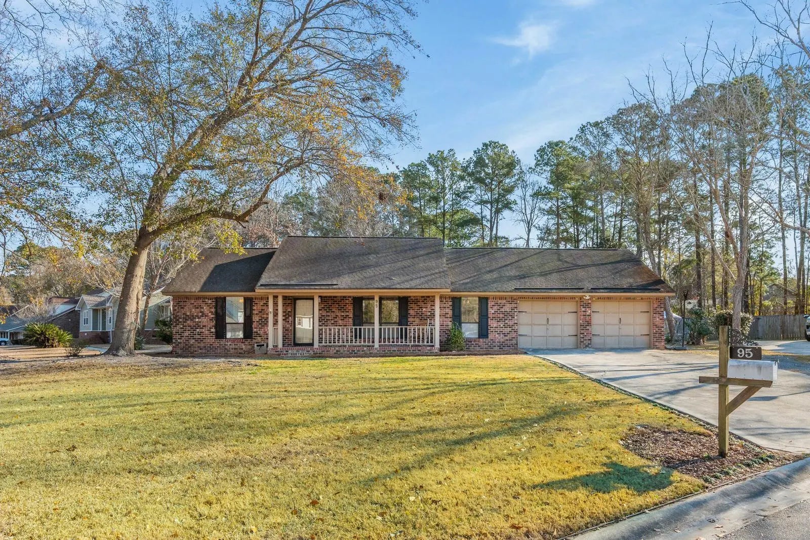 Photo of Listing #26004023