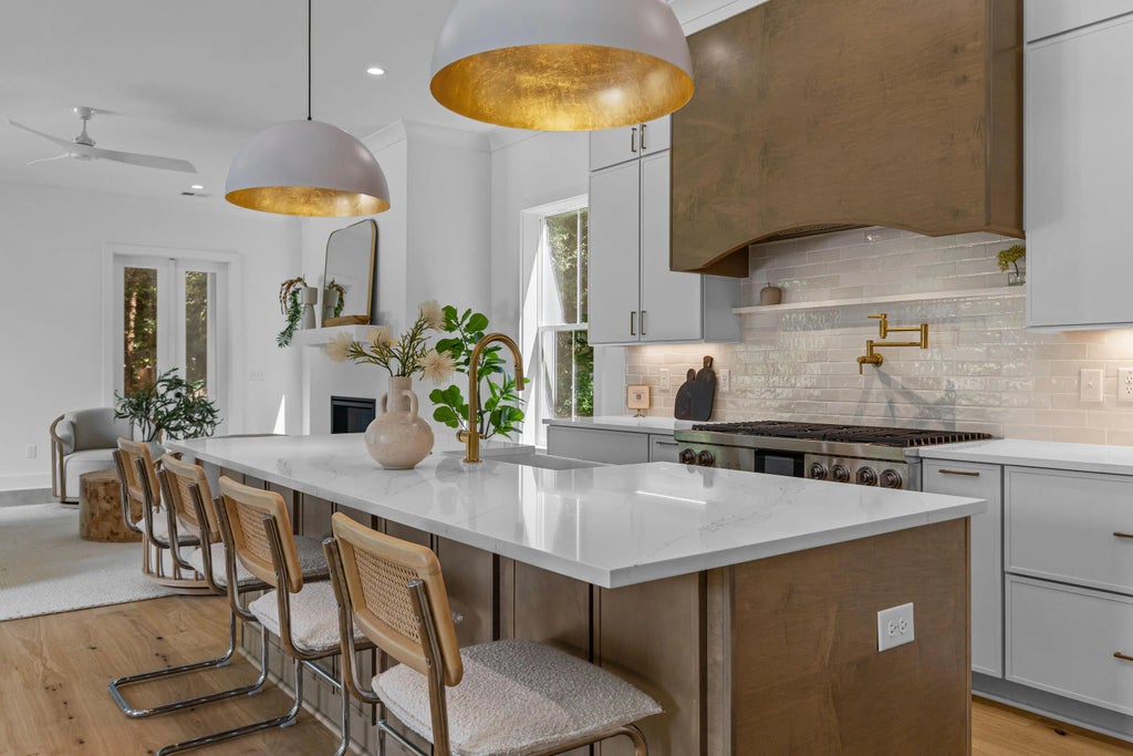 215 Marion Avenue, Summerville