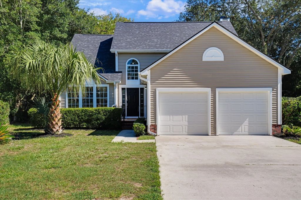 1498 Diamond Boulevard, Mount Pleasant