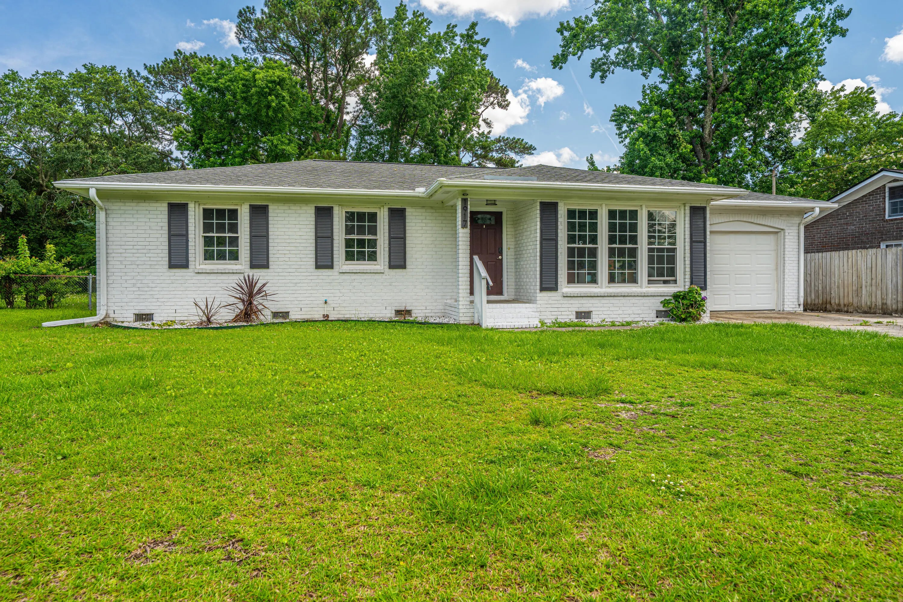 Photo of Listing #25015698