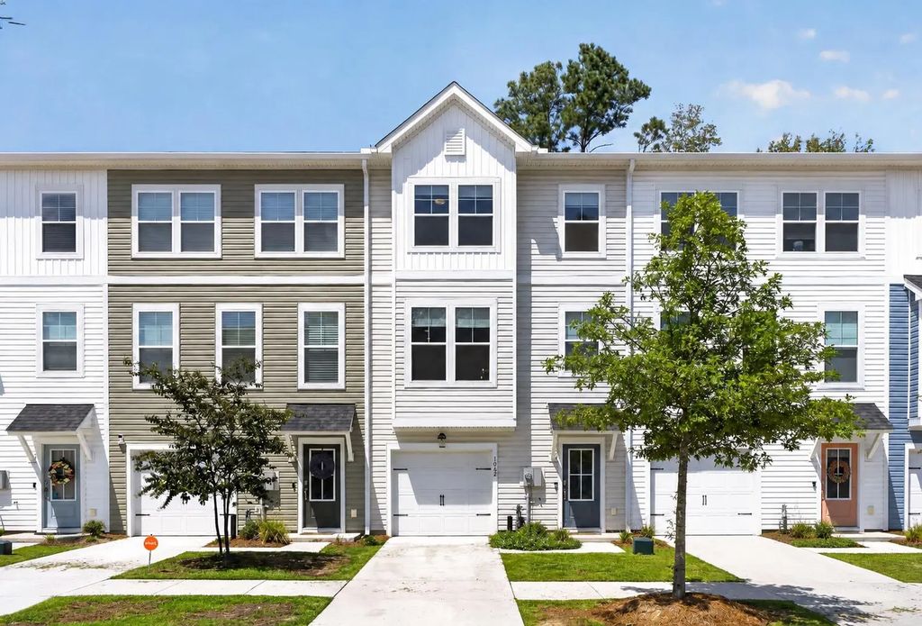 1042 Old Cypress Run, Hanahan