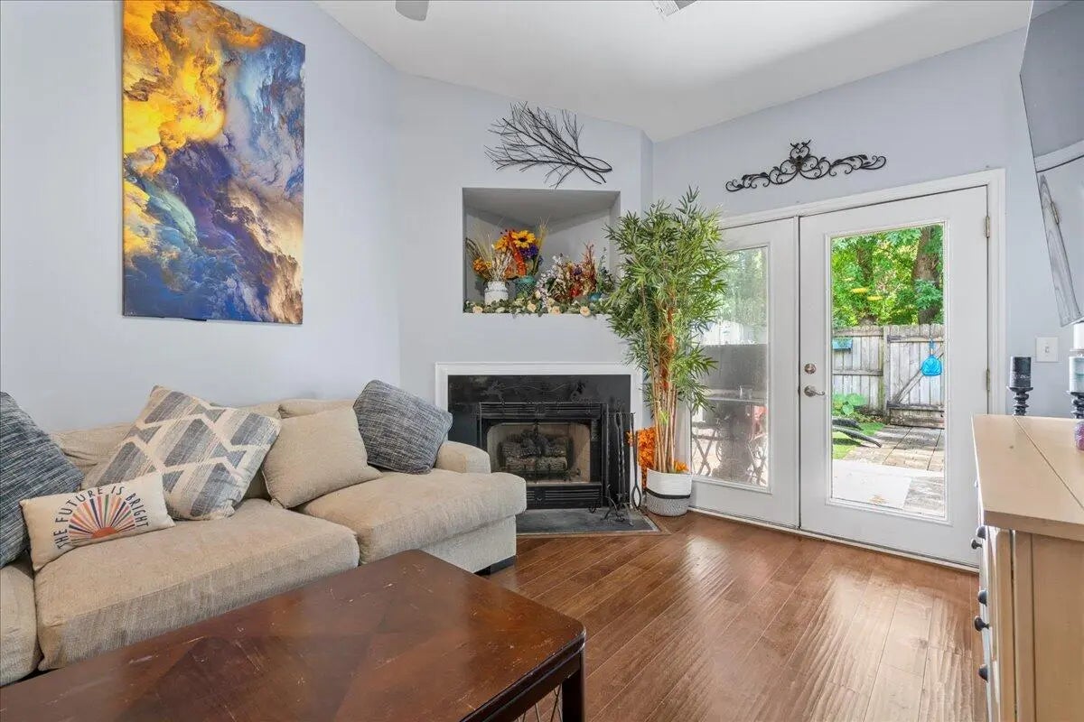 Photo of Listing #25021080