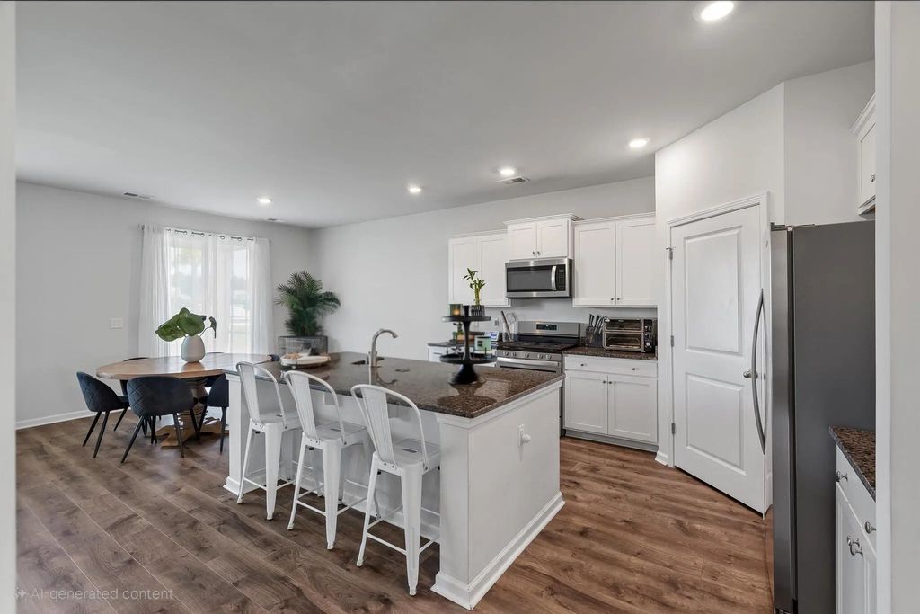 411 Bering Lane, Summerville
