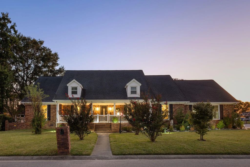 5289 Renee Drive, North Charleston