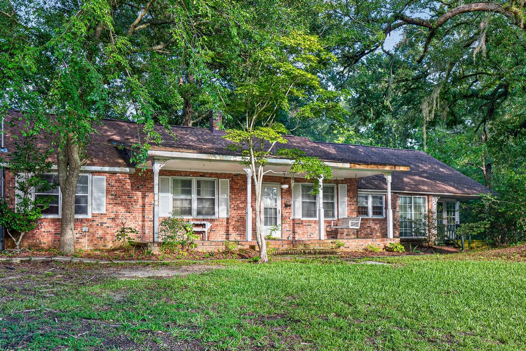 1263 N U.s. Hwy 52, Moncks Corner