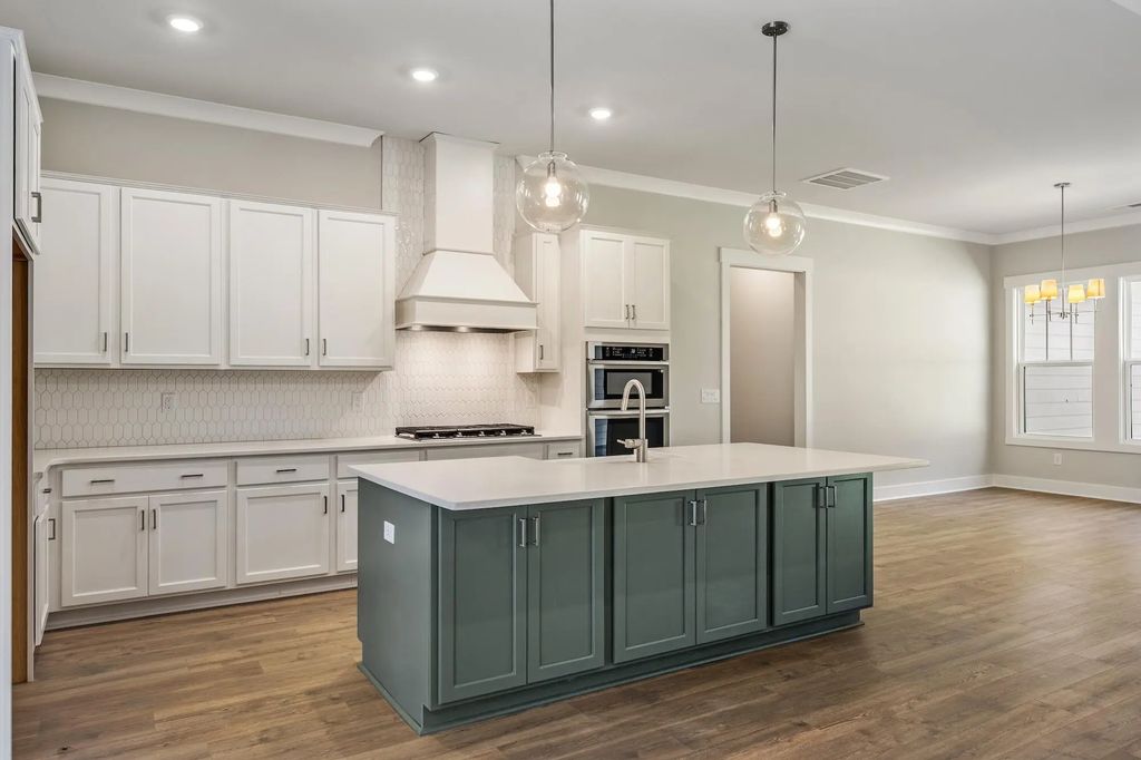 1351 Sea Aire Drive, Charleston