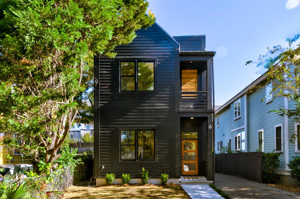 6 F Street, Charleston