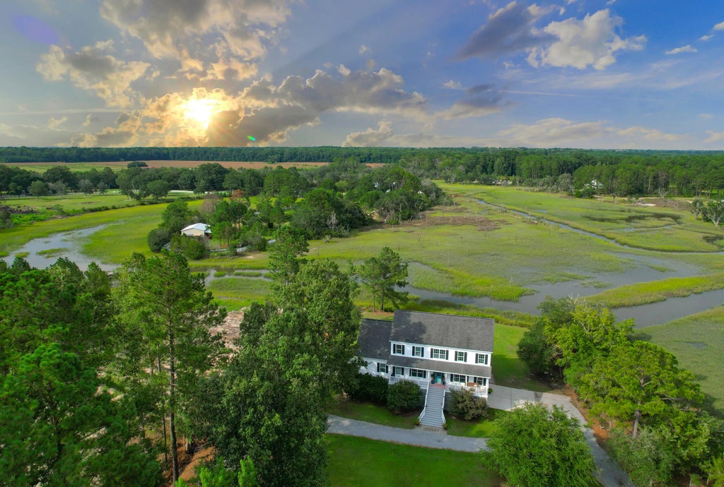 4760 Walking Horse Road, Meggett