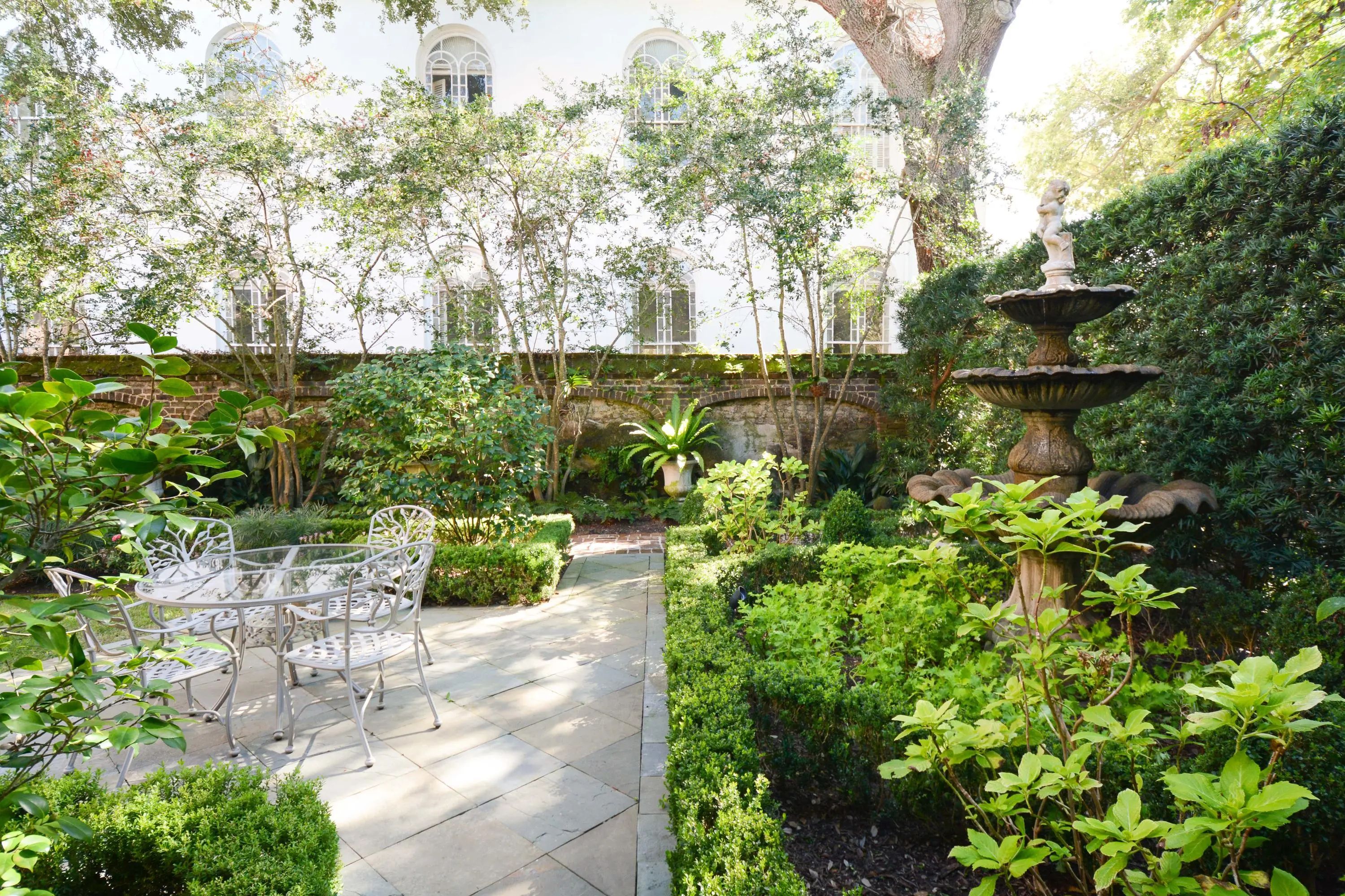 69 Church Street, Charleston, SC, 29401