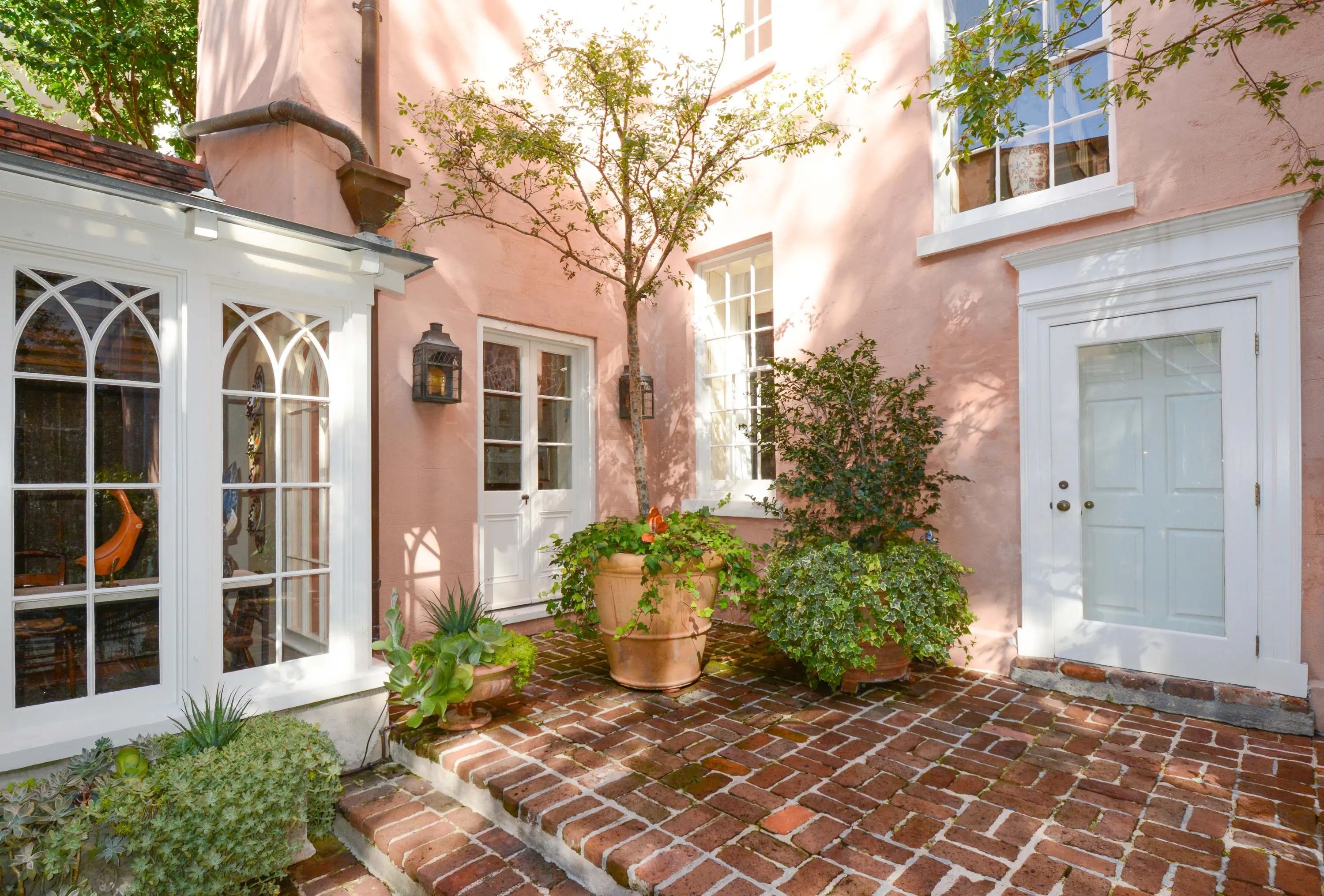 69 Church Street, Charleston, SC, 29401