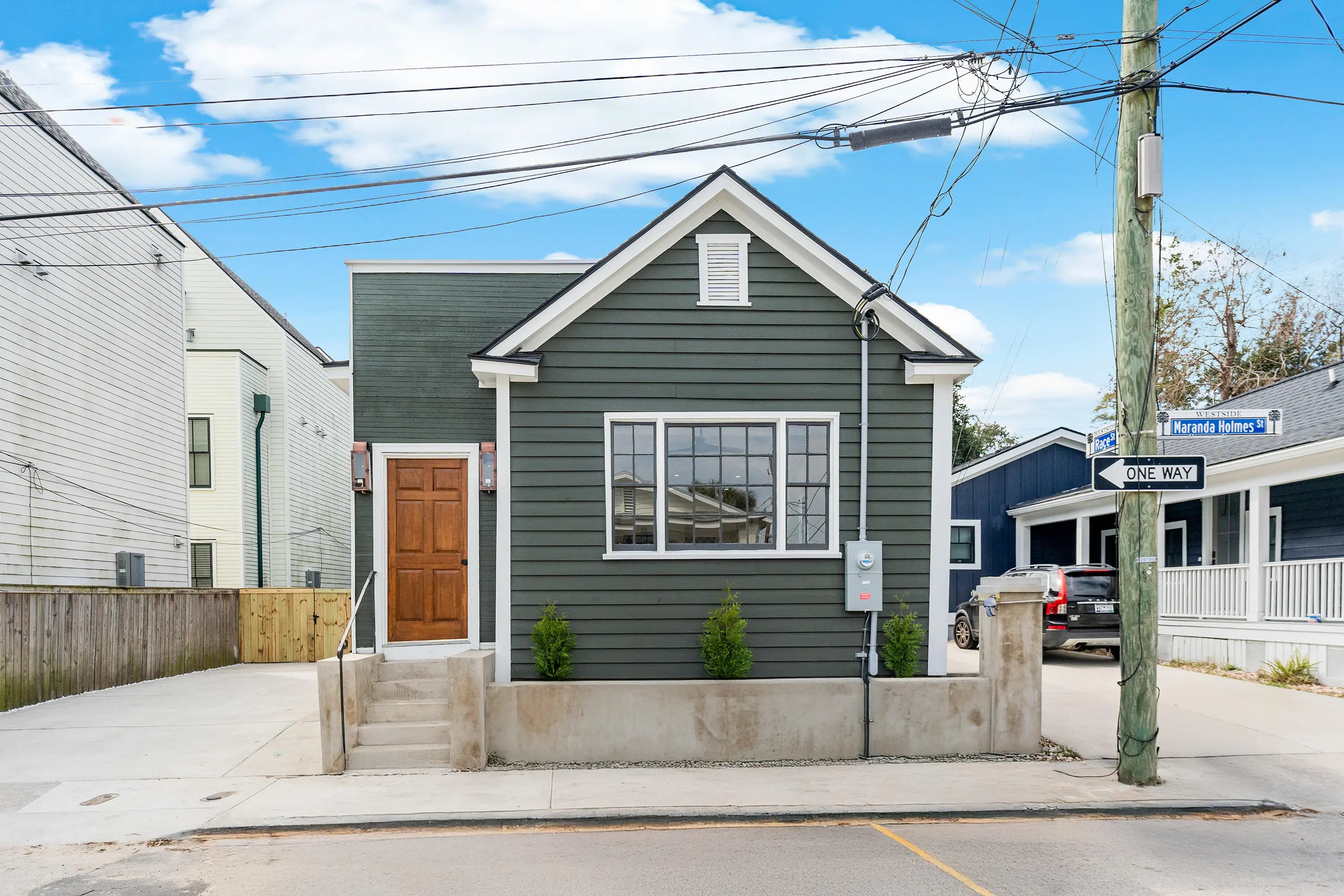 Photo of Listing #25005075