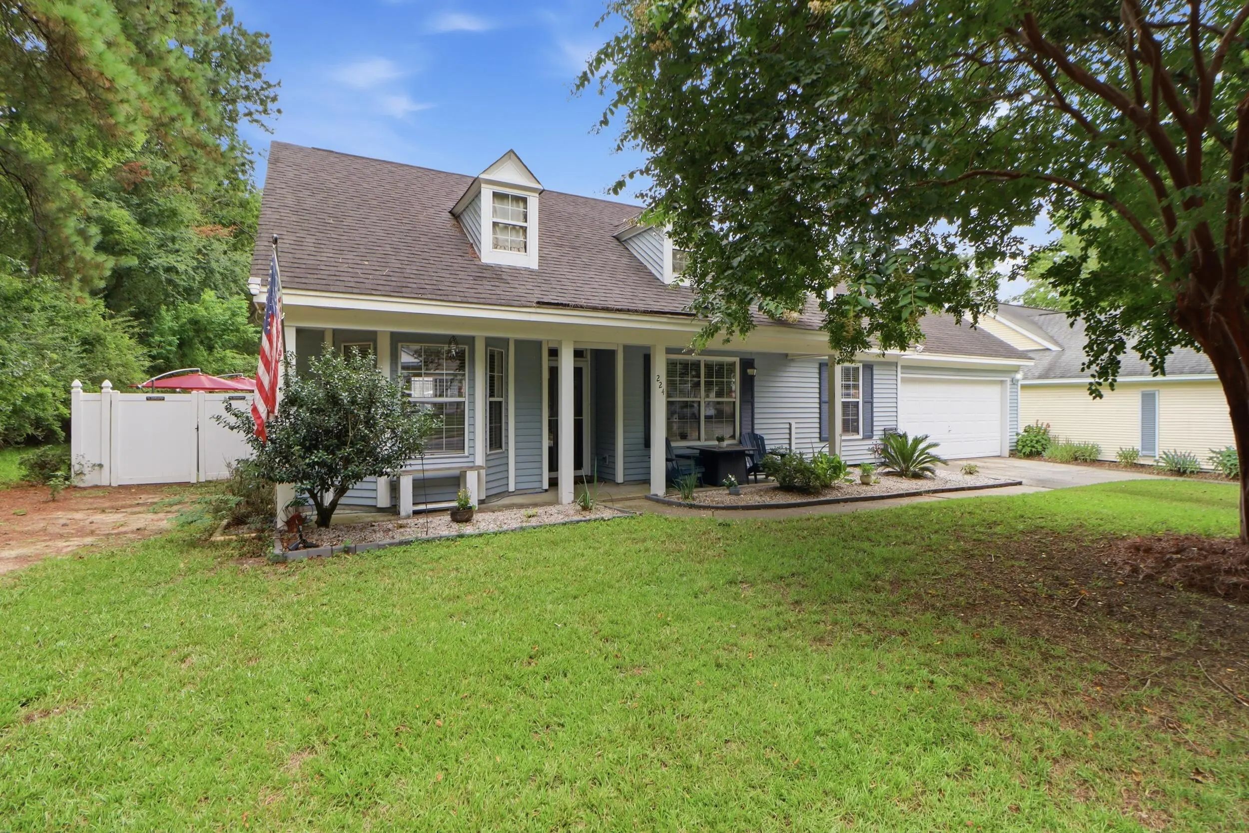 Photo of Listing #26021742