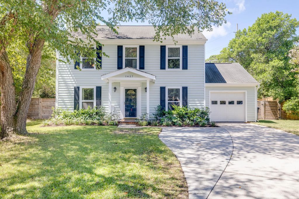 1427 Oaklanding Road, Mount Pleasant