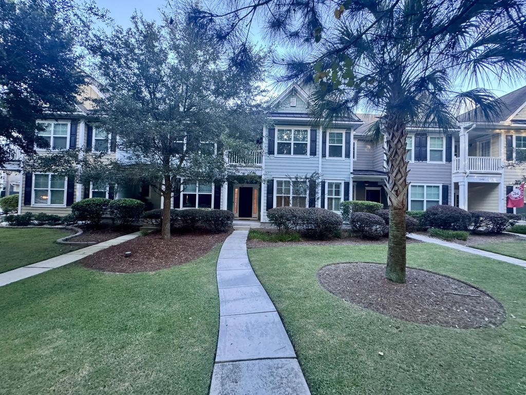 2108 Promenade Court, Mount Pleasant