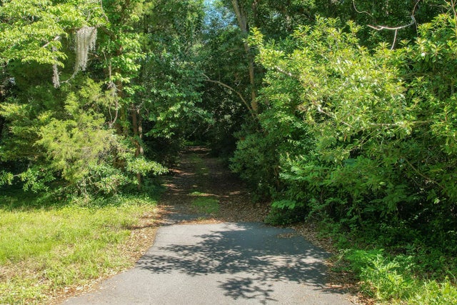 Photo of 2180 Wappoo Hall Road, Charleston SC