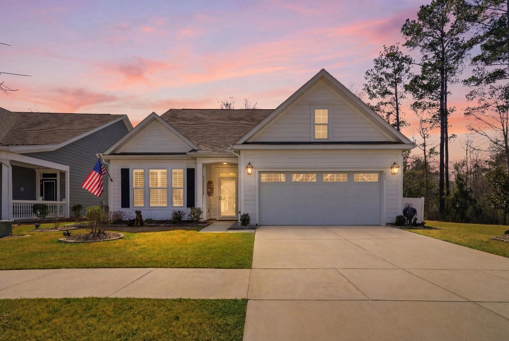 218 River Martin Court, Summerville