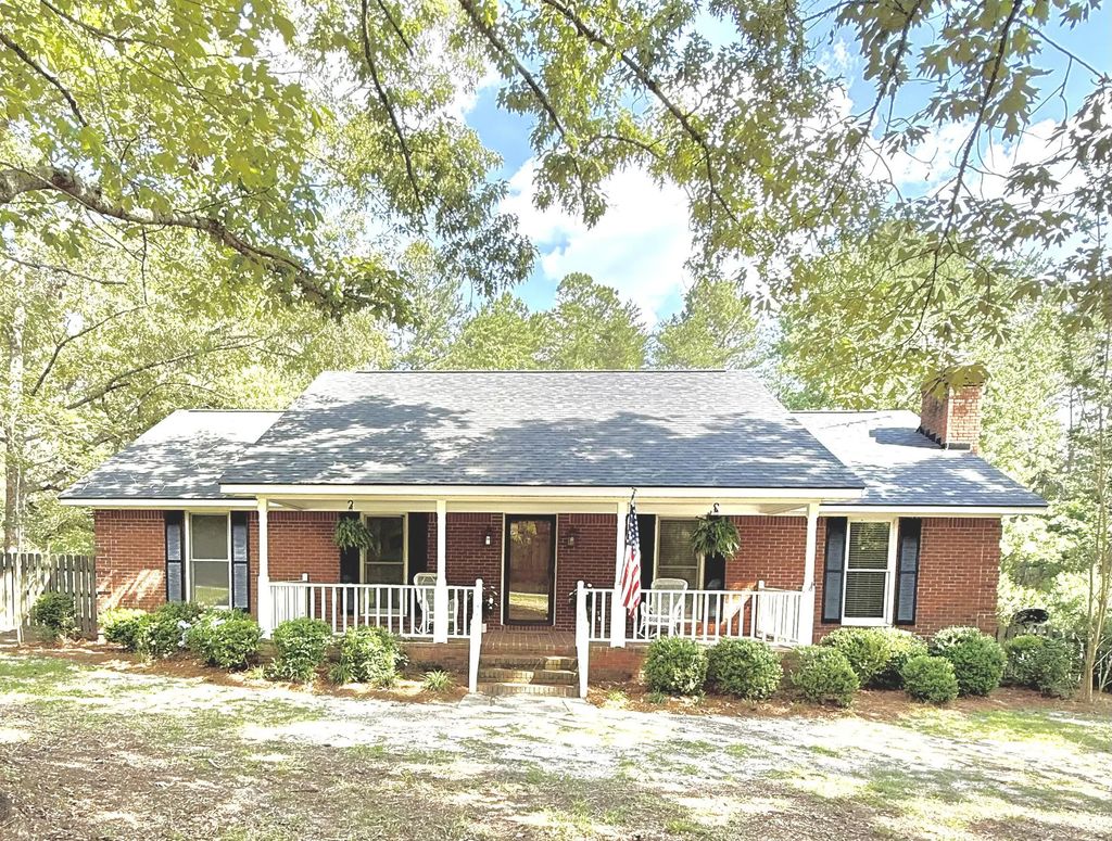 6896 Salley Road, North
