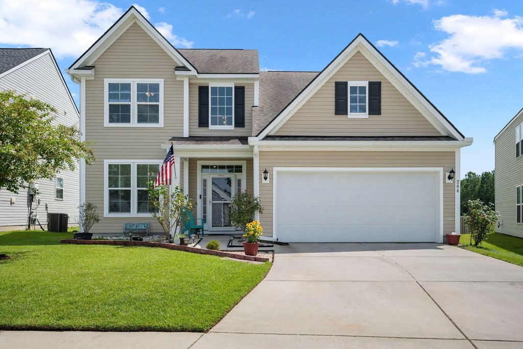 284 Catawba Branch Way, Moncks Corner