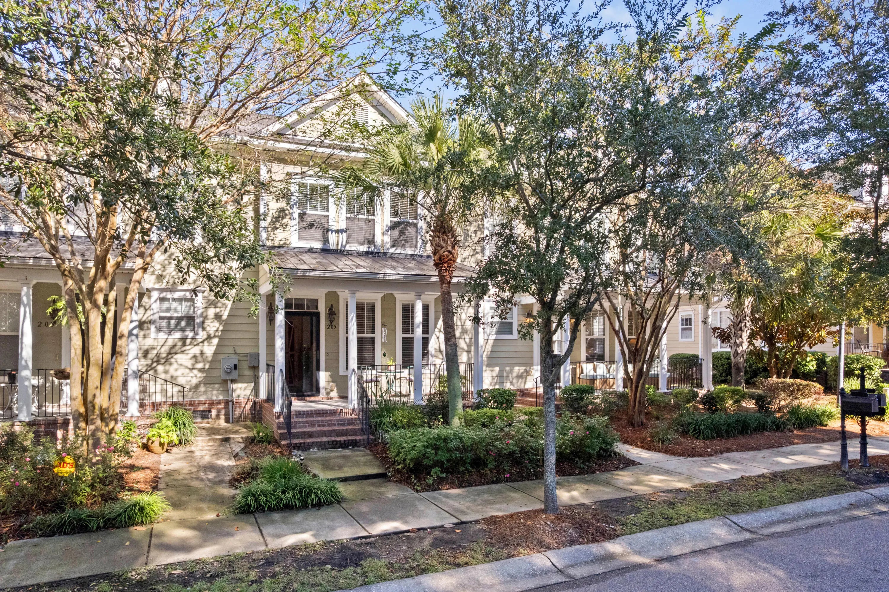 Photo of Listing #25028902