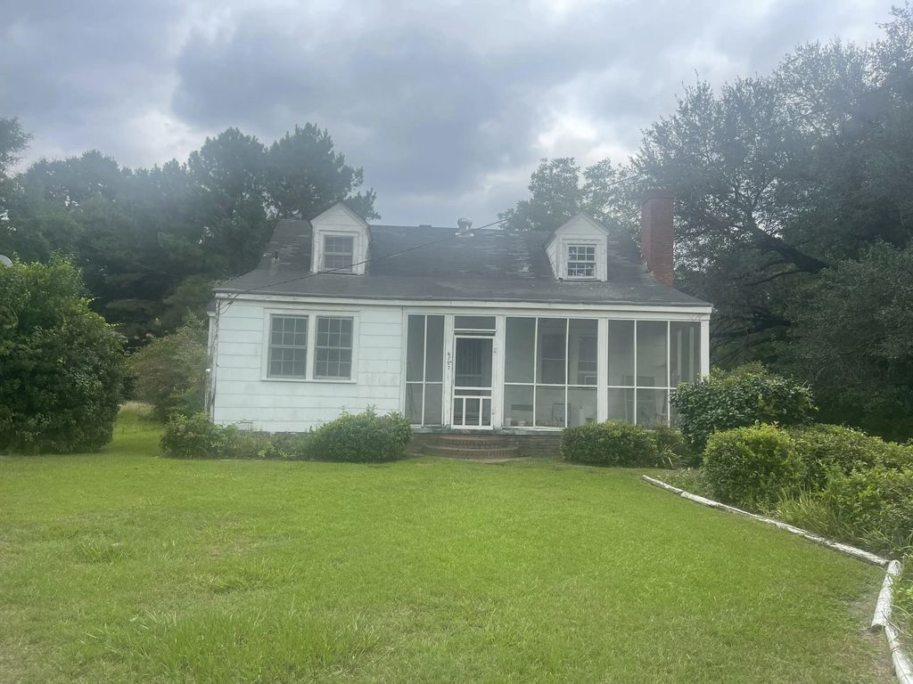 8727 Old State Road, Holly Hill