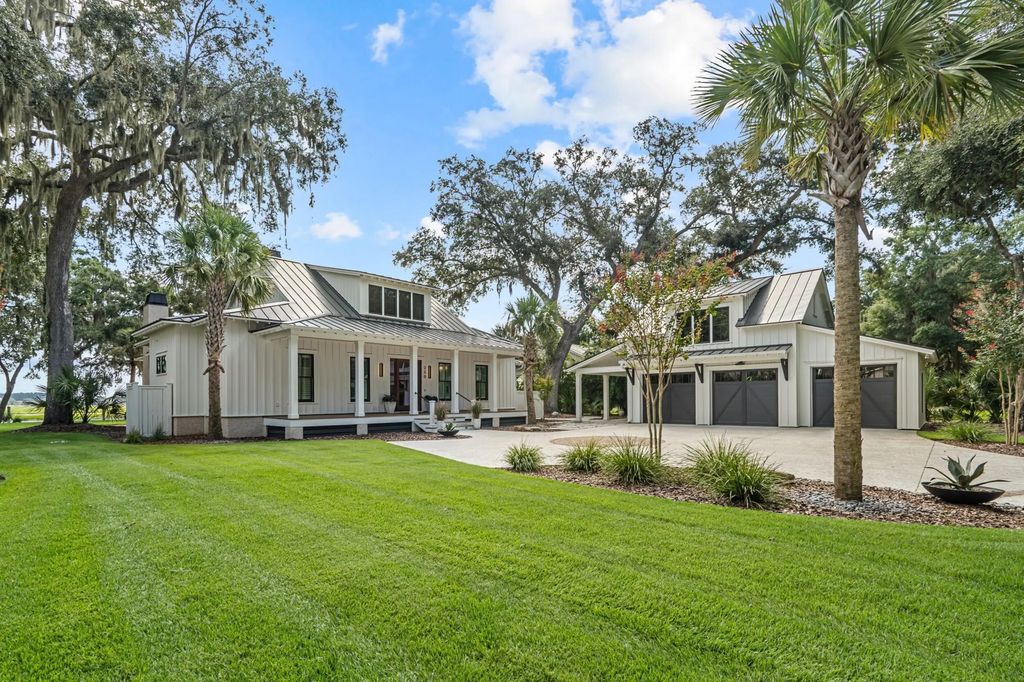 250 Distant Island Drive, Beaufort