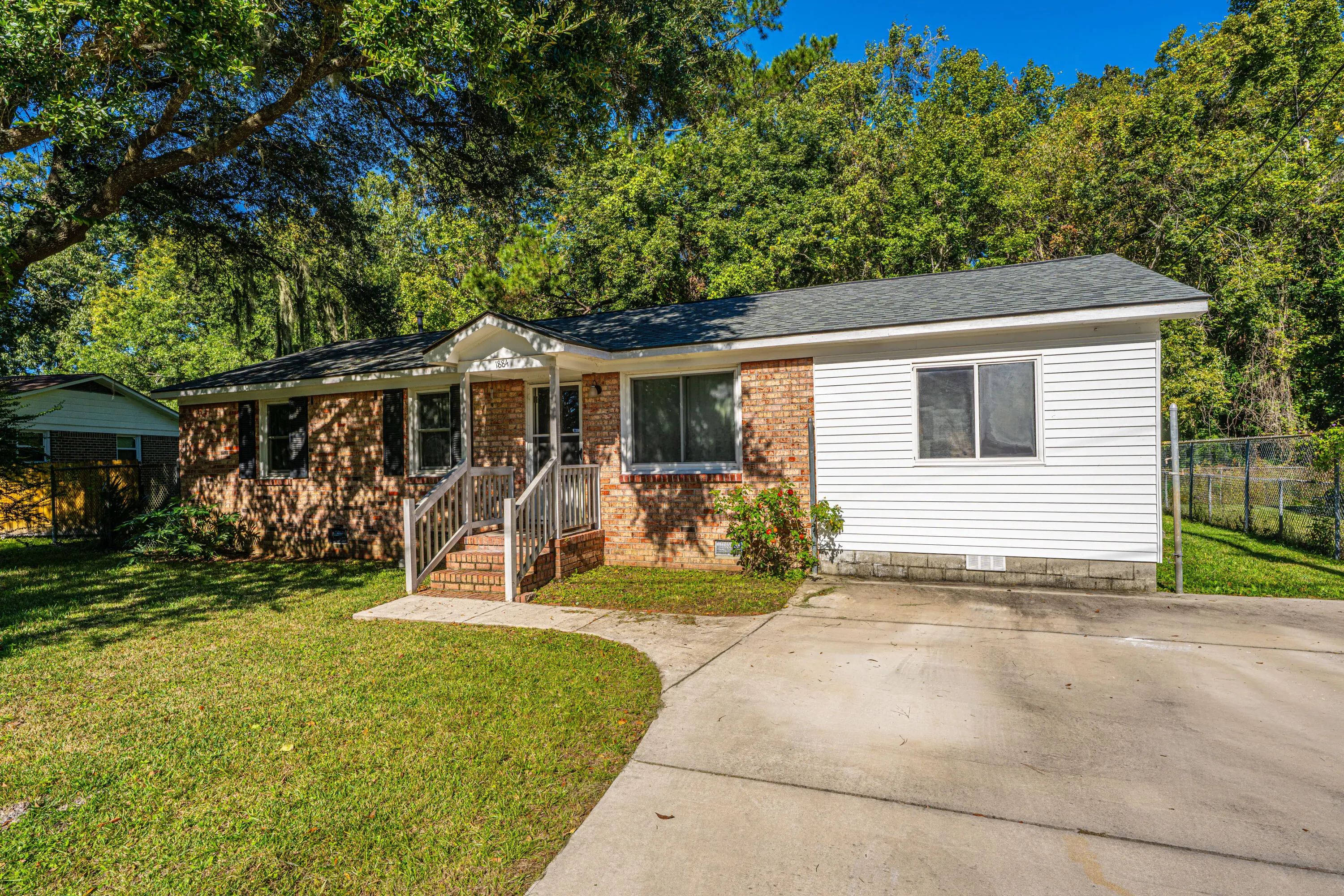 Photo of Listing #25028466