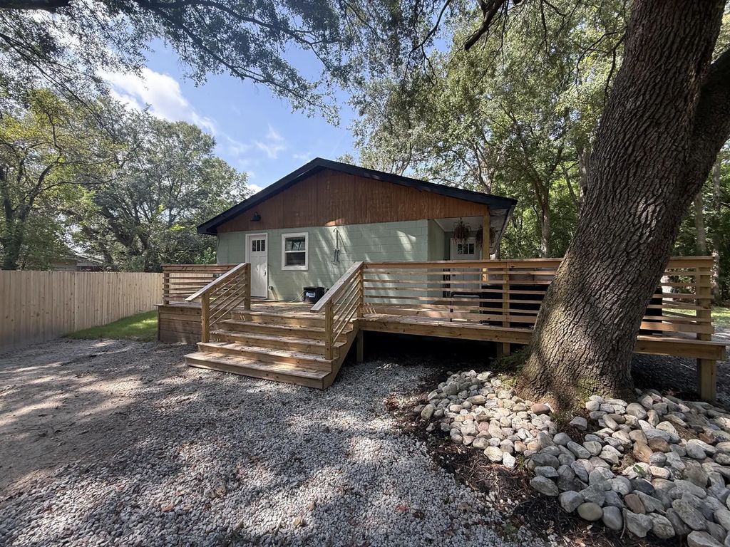 1429 Alma Street, Charleston