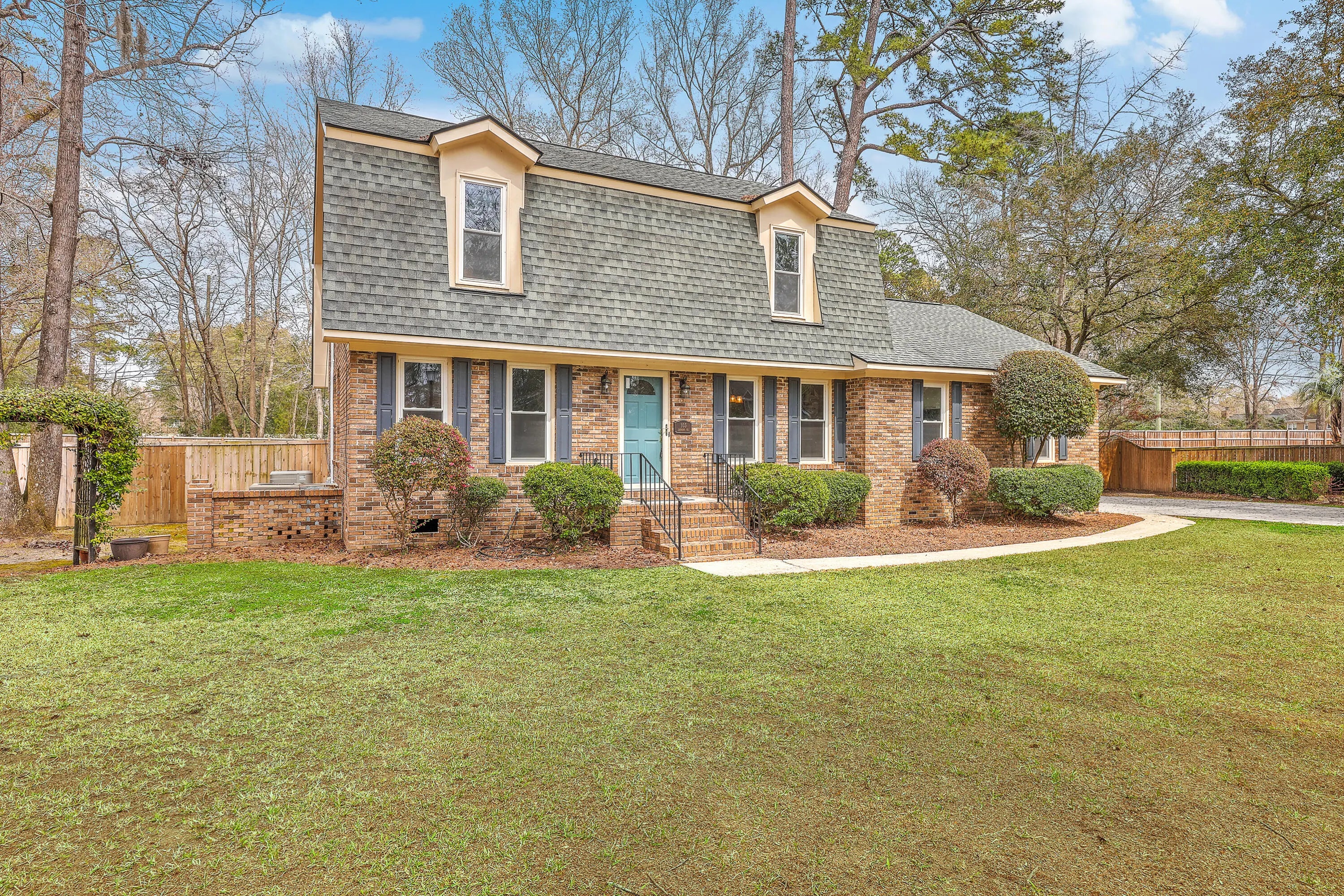 Photo of Listing #25006939