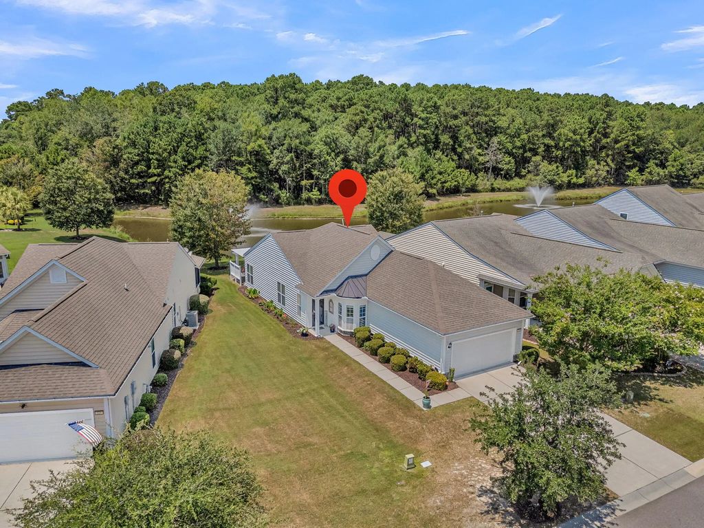 534 Sea Foam Street, Summerville